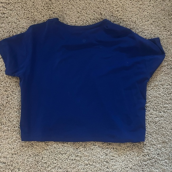 Lululemon Love T-Shirt - Picture 2 of 3